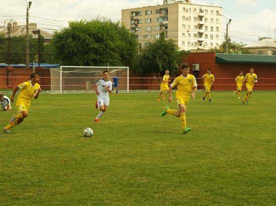 Всероссийский футбольный турнир «Кожаный мяч» открылся в Волгограде