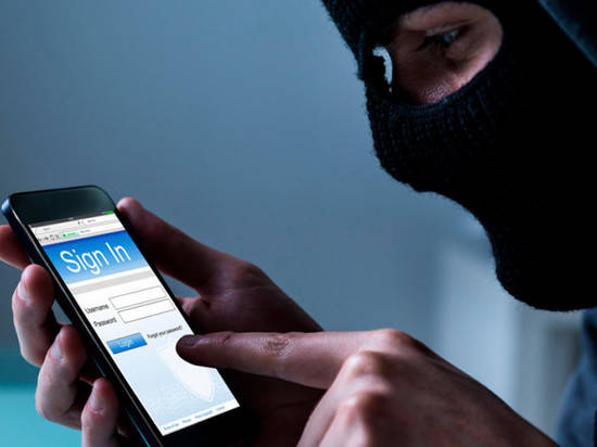 Мошенники на двух волгоградках «заработали» 54 тысячи рублей