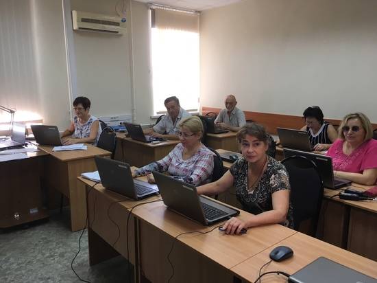 В Волгоградской области 50 пенсионеров освоят новые специальности