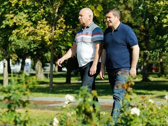 Андрей Бочаров проверяет результаты реализации проектов развития города и области