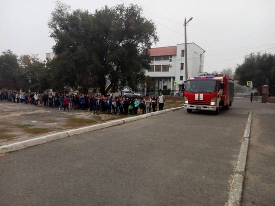 В школе Волгограда ликвидировали условное возгорание