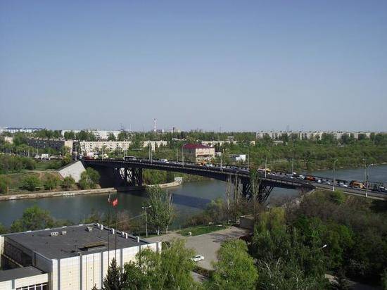 Мост через Волго-Донской канал в Волгограде. Автомобильный мост через Волго-Донской канал (Волгоград). Мост через волго донской канал