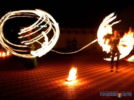 На Центральном рынке Волгограда устроили огненное шоу