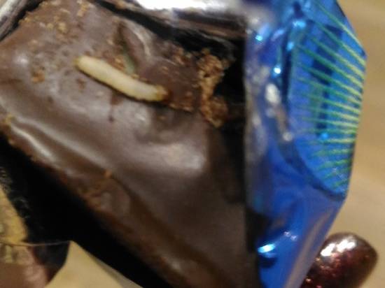 В одном из волгоградских магазинов продавали конфеты с «мясом»