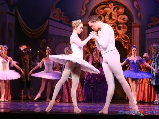 Яркие костюмы и сложная хореография: волгоградцам покажут балет «Спящая красавица»