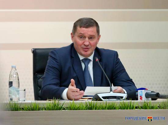 Андрей Бочаров провел первое заседание оргкомитета по подготовке к празднованию 65-летия Волжского