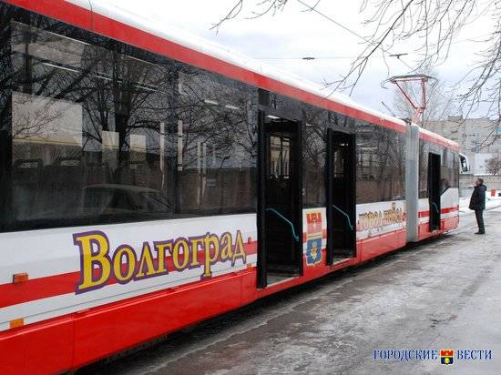 В Волгограде сломавшийся вагон остановил движение трамваев СТ