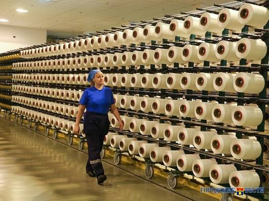 В Волжском запустили линию по производству кордных тканей