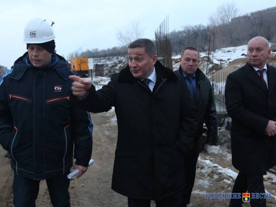 Андрей Бочаров: «Наша задача – создать для волгоградцев современную набережную»