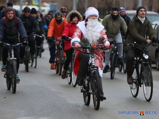 В зимнем велопараде приняли участие около 250 волгоградцев