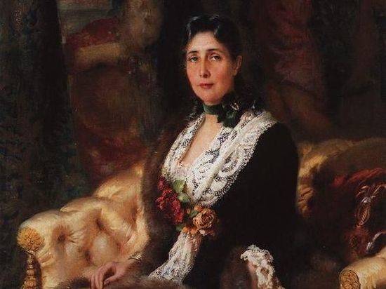 Незнакомка без прошлого: в музее Машкова живет «Неизвестная в черном платье»