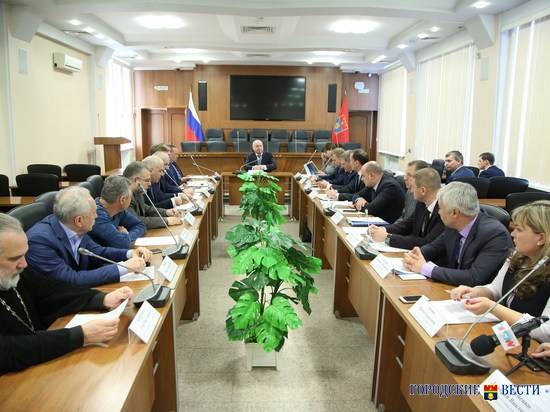 Общественная палата Волгограда провела первое совместное с мэрией заседание
