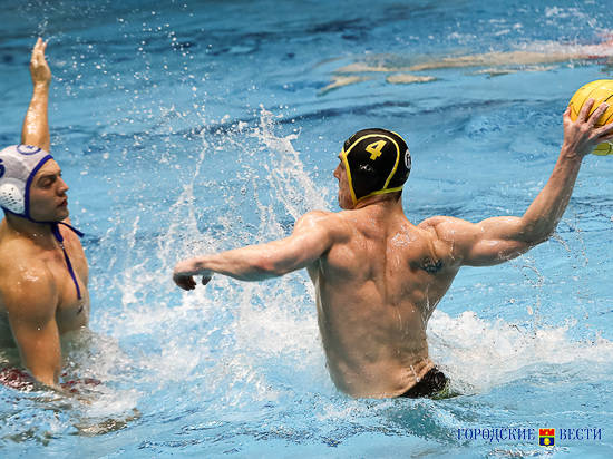 Волгоградские ватерполисты сыграли вничью с подмосковным «Штурмом»