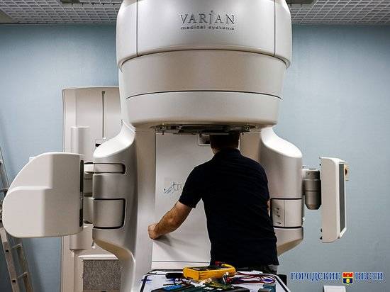 В онкодиспансере монтируют самое современное в ЮФО оборудование