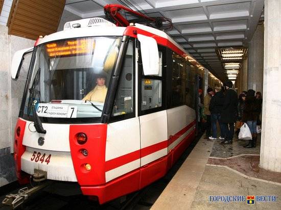 В Волгограде трамваи и троллейбусы покрасят в едином стиле