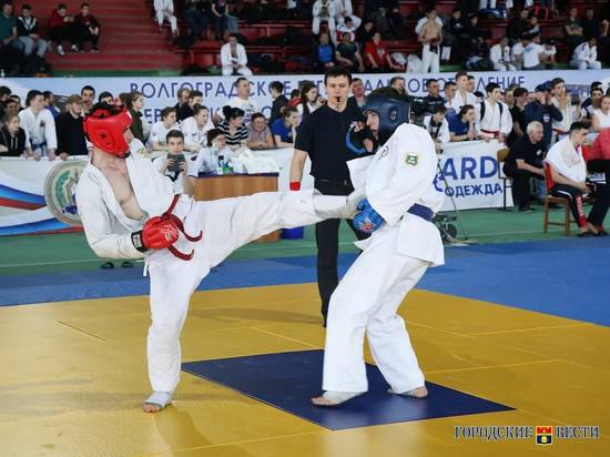 В Волгограде первенство России по рукопашному бою собрало тысячу участников