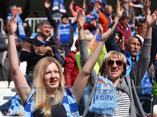 Топ-10 самых красивых волгоградских болельщиц «Ротора»