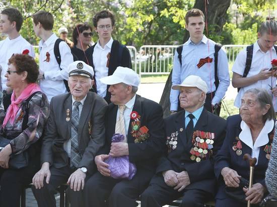 В Комсомольском саду Волгограда устроили «Солдатский привал»