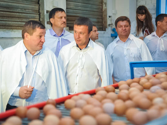 Губернатор Бочаров проводит рабочую поездку в Среднеахтубинский район