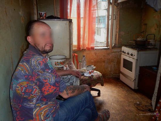 Житель Дзержинского района устроил в квартире наркопритон