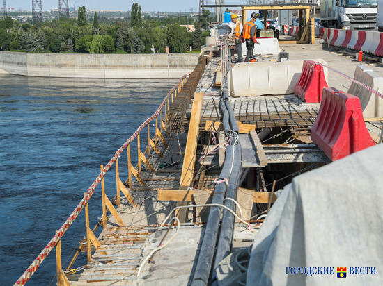 Уникальные кадры ремонта моста через Волжскую ГЭС:  что не увидеть волгоградцам со стороны?
