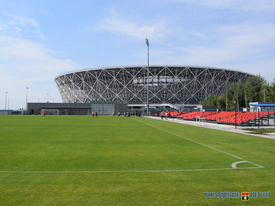 От дриблинга до тактической выучки: абитуриентов ВГАФК экзаменуют на поле, построенном к ЧМ-2018Футбол ВГАФК ЧМ-2018