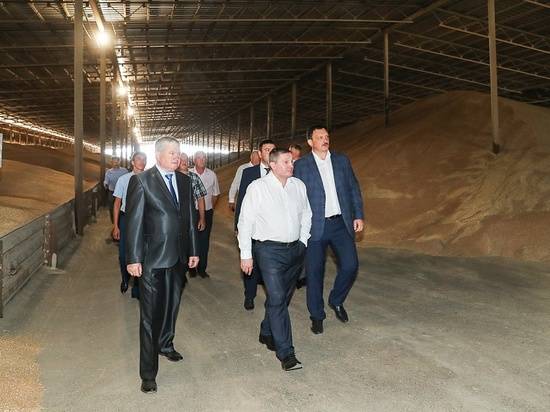 Андрей Бочаров: Клетский район – мощный аграрный центр Волгоградской области