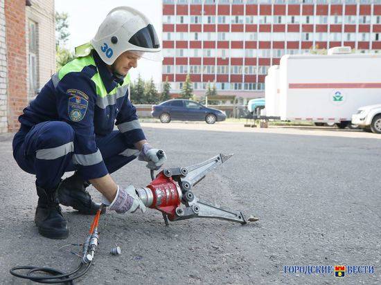 В службе спасения Волгограда работают универсалы