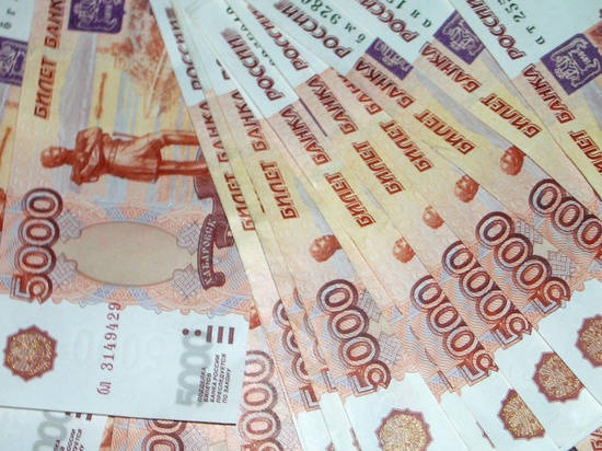 В Волгограде руководитель фирмы присвоил деньги на капремонт шести многоквартирников