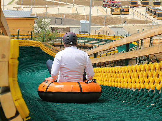 Участники Международного паркового форума прокатились с ветерком