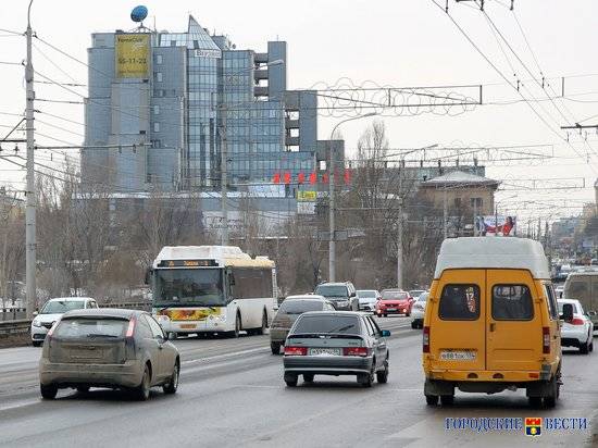 Власти ищут перевозчика на два маршрута между Волгоградом и Волжским