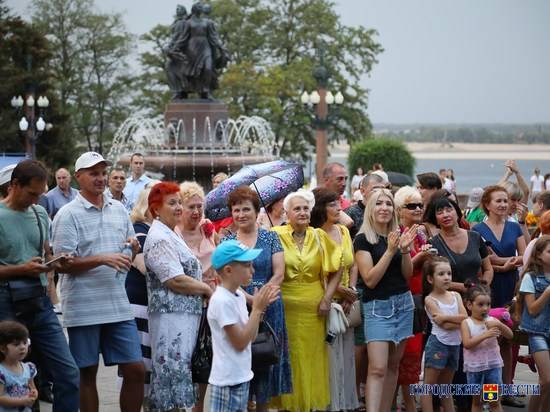 Грандиозный финал близко: десятки волгоградцев в шаге от большой сцены