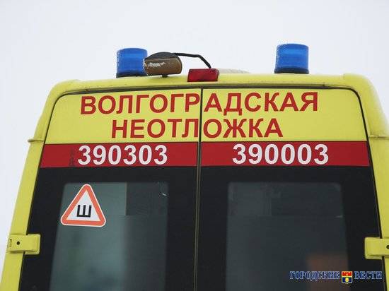На севере Волгограда супружеская пара провалилась в подвал гаража: мужчина погиб