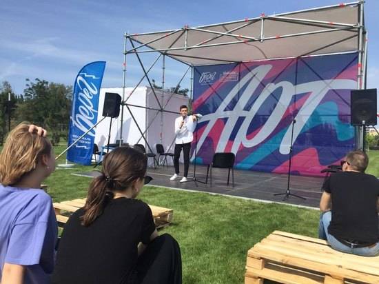 В Волгограде фестиваль «Берег-2019» собрал местных уличных художников и поэтов