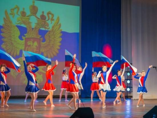 В Волгограде прошёл праздничный концерт, посвящённый главному государственному символу России