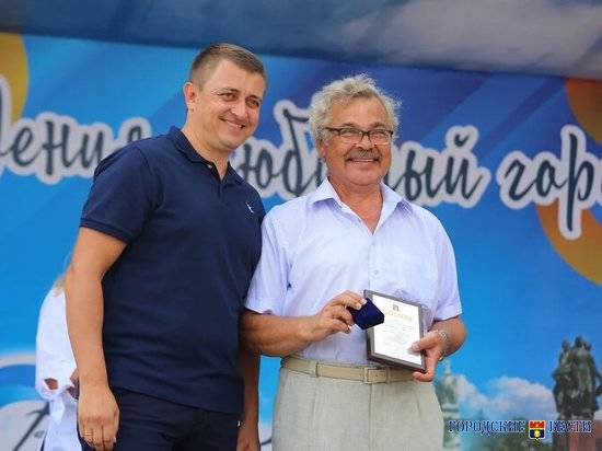 В Волгограде наградили лучших профессионалов