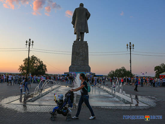 Как Красноармейский район праздновал 75-летиепраздник "день района" "красноармейский район" салют