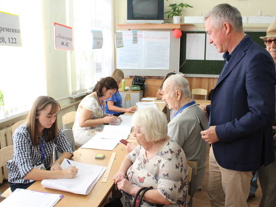 Депутаты Волгоградской гордумы отметили позитивный настрой на избирательных участках