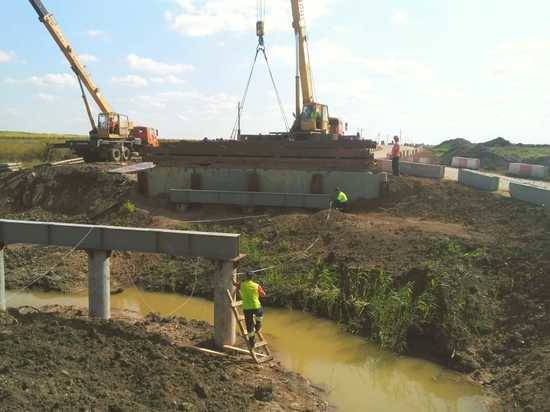 В Волгоградской области строят новый мост вместо разрушенного паводком