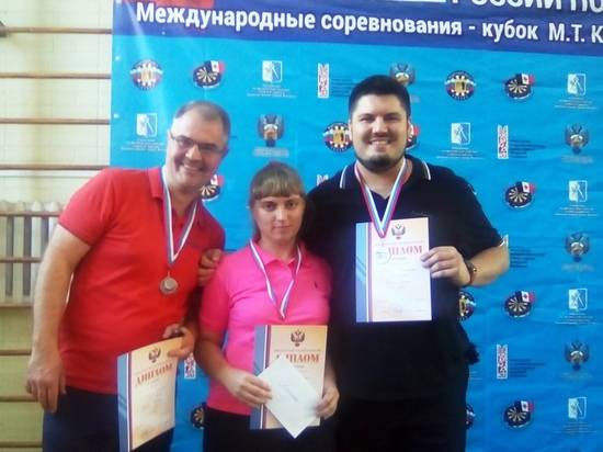 Волгоградское трио завоевало в Ижевске серебро Кубка России по дартс