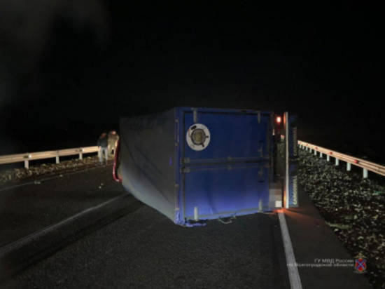 Страшное ДТП в Волгоградской области: три машины «всмятку» и двое погибших