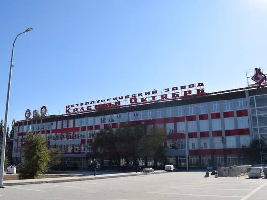 На "Красном Октябре" обновили фасад и установили новую вывеску