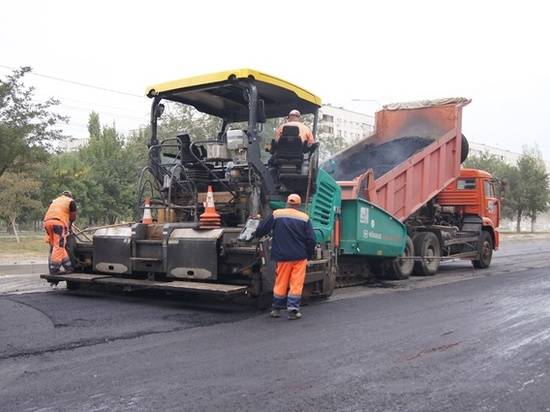 Реконструкция дороги по ул. Мясникова в Волгограде подходит к концу