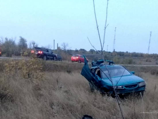 Двое молодых мужчин погибли в ДТП на трассе в Жирновском районе