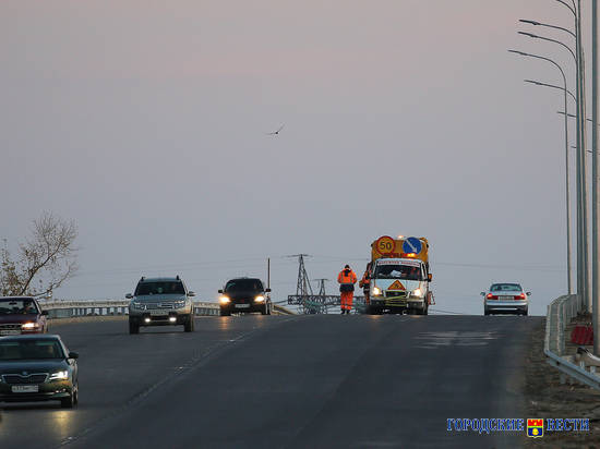 Андрей Бочаров поставил задачи по дальнейшему развитию территории поселка ГЭС в Волгограде