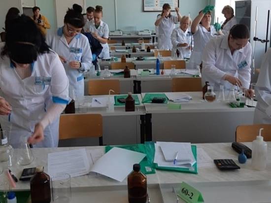 В Волгограде определят лучших химиков-лаборантов