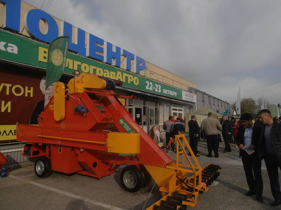 В Волгограде проходит 33-я специализированная выставка «ВолгоградАГРО»