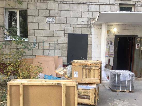 В Волгоградской области до конца года заменят 333 лифта многоэтажек