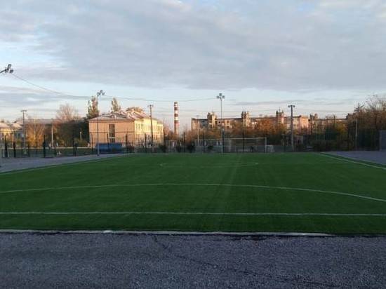На стадионе "Зенит" в Волгограде откроется искусственное поле для мини-футбола