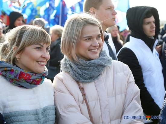 5600 человек отметили День народного единства в центре Волгограда